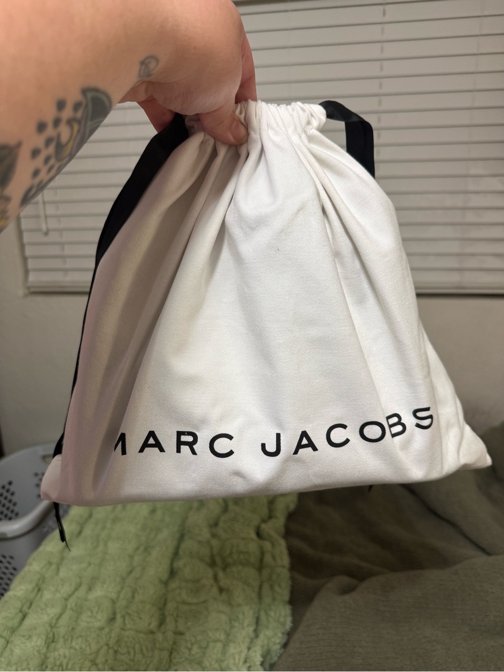 NWOT Marc Jacobs Pebble Leather Green Moss Editor Purse - Picture 8 of 8